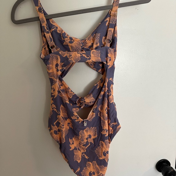 Anthropologie Malai swimsuit one piece size medium - Picture 5 of 5